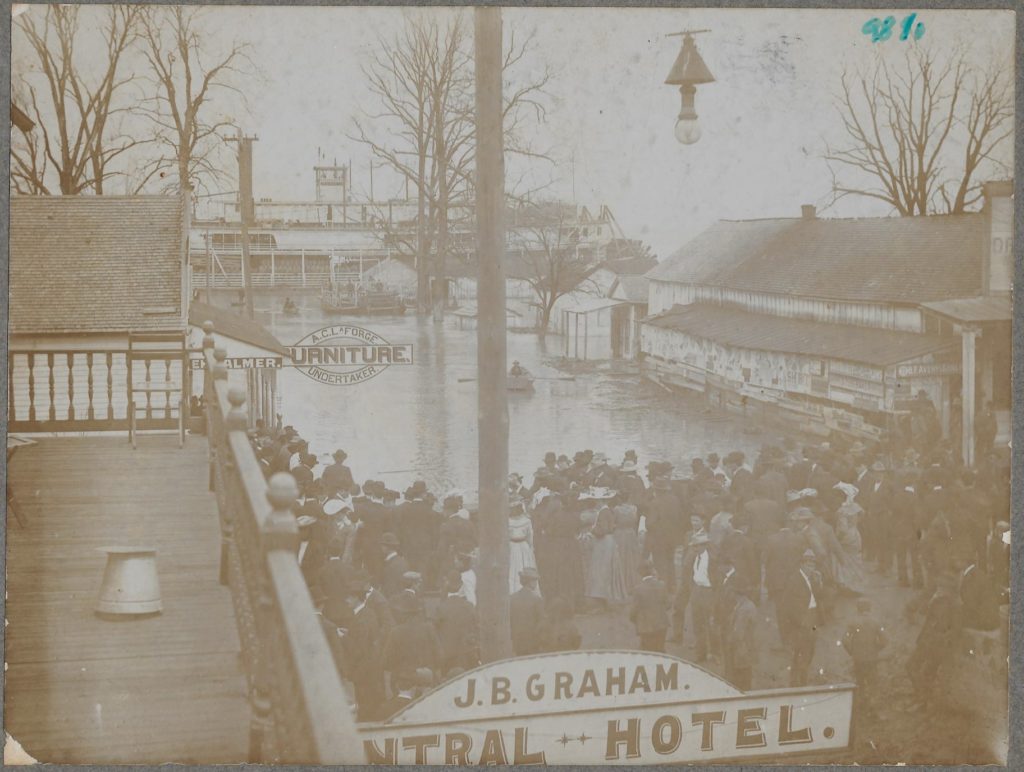 70606334_2202315333401243_533721786143997952_o Caruthersville Public