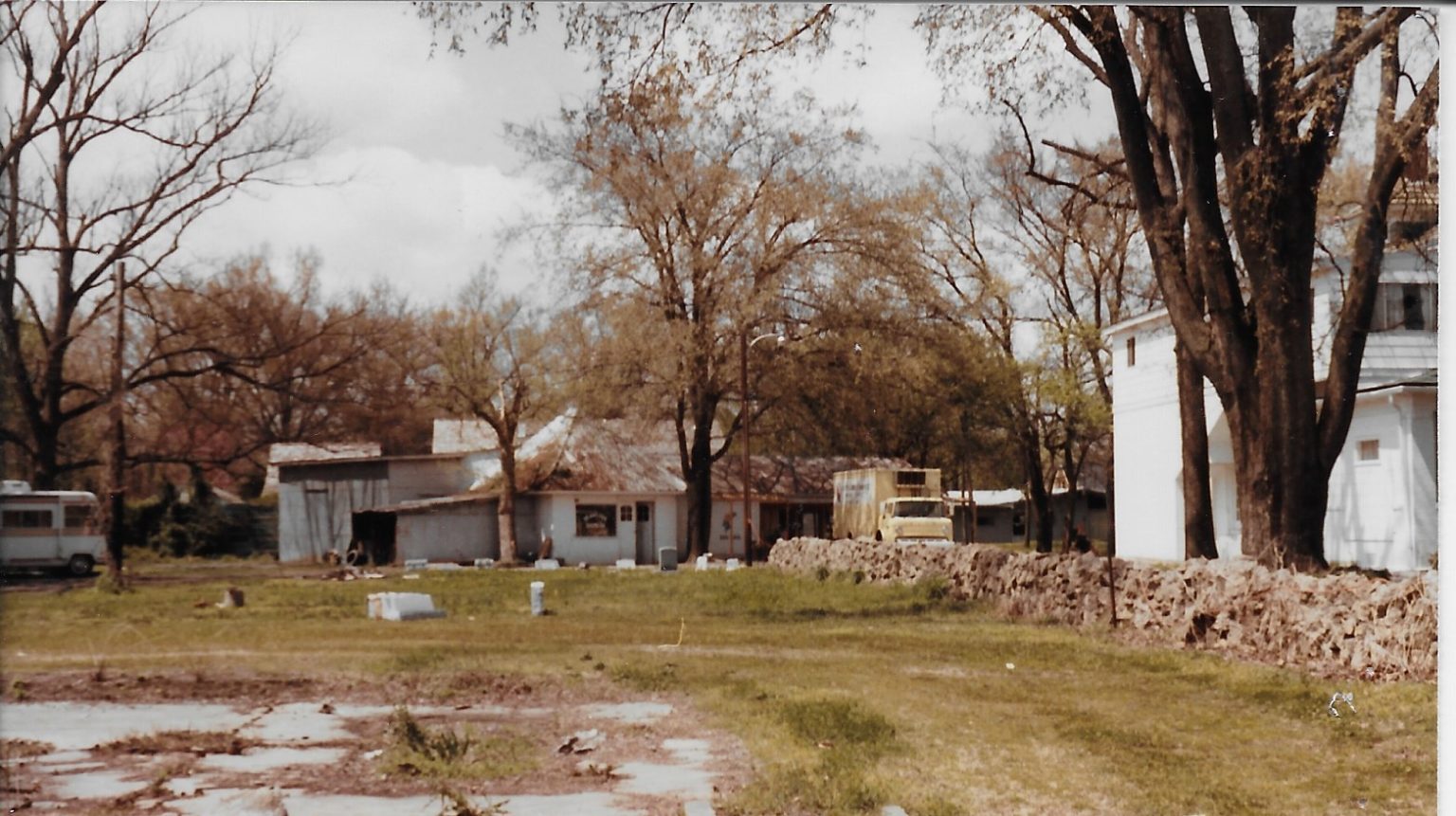 Dean Funeral Home 2 February 2020 Caruthersville Public Library